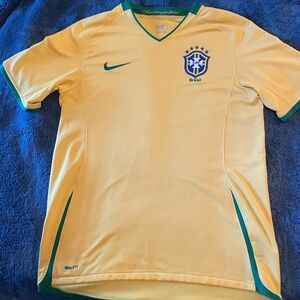 Nike Men’s Medium Retro Brasil Soccer Jersey